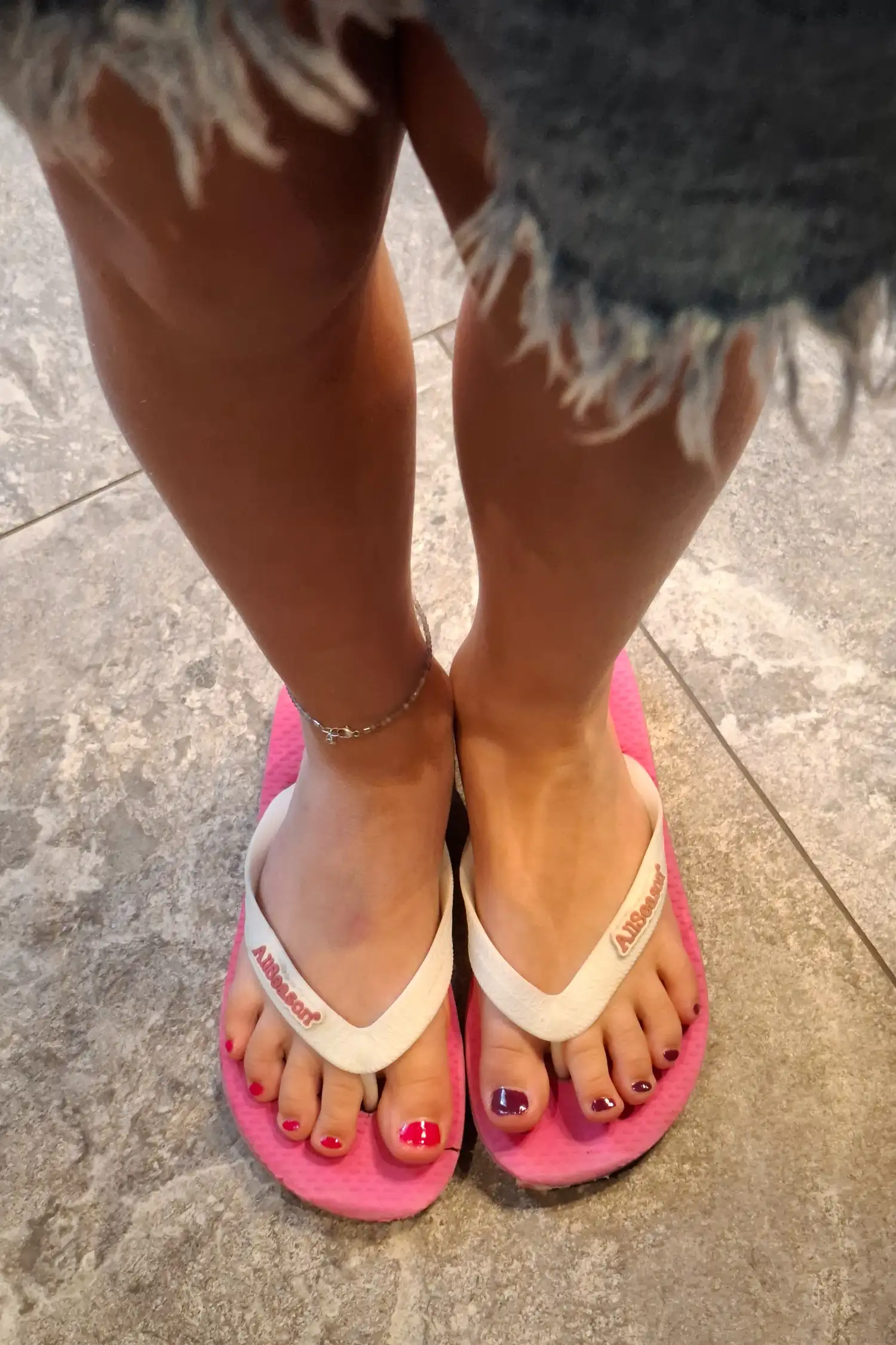 Teen Glow & Mini Manicure or Pedicure