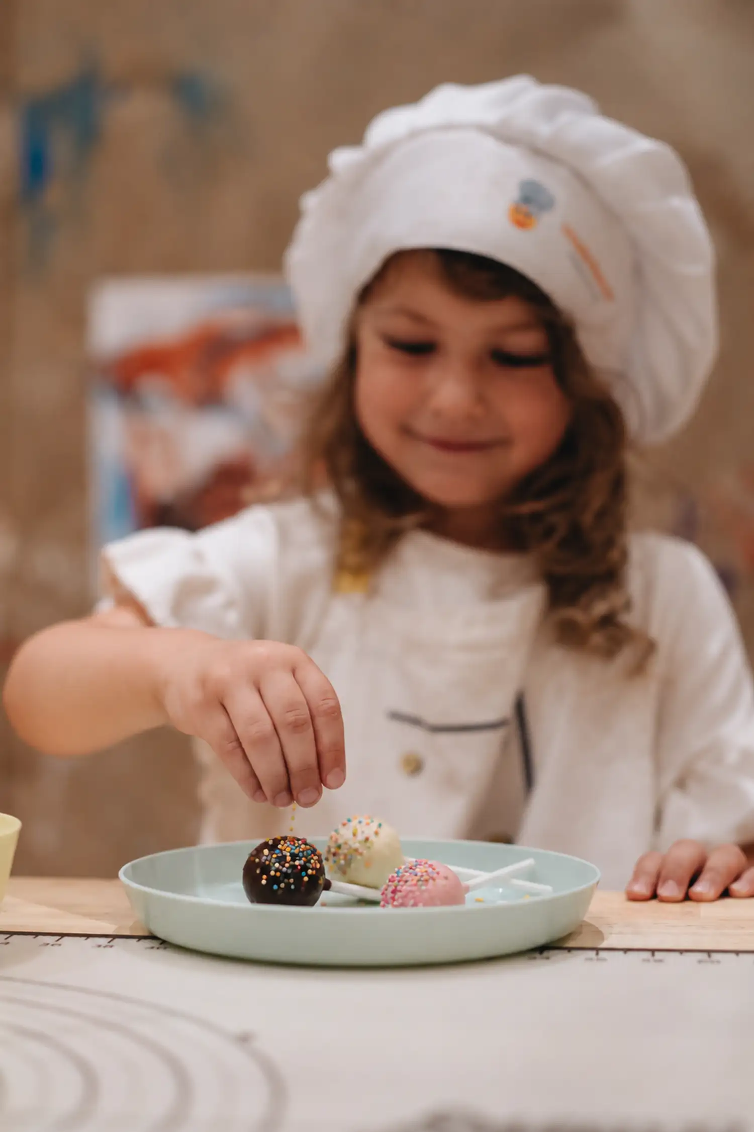 Kinderküche: Leckere Cakepops backen