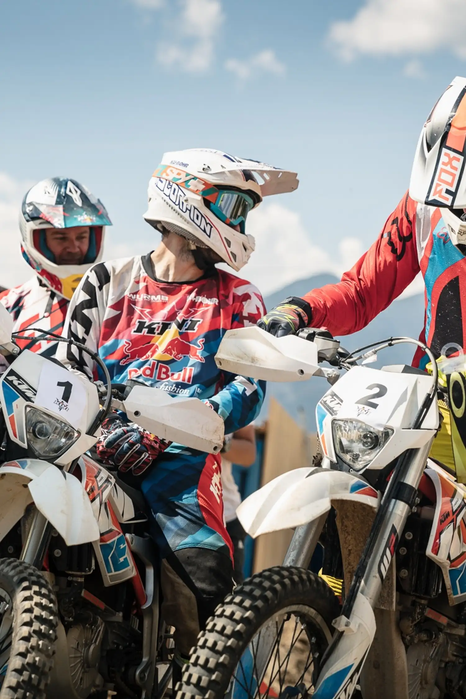Dein E-Motor-Abenteuer in Tirol - Nervenkitzel in der Offroad Arena Axams