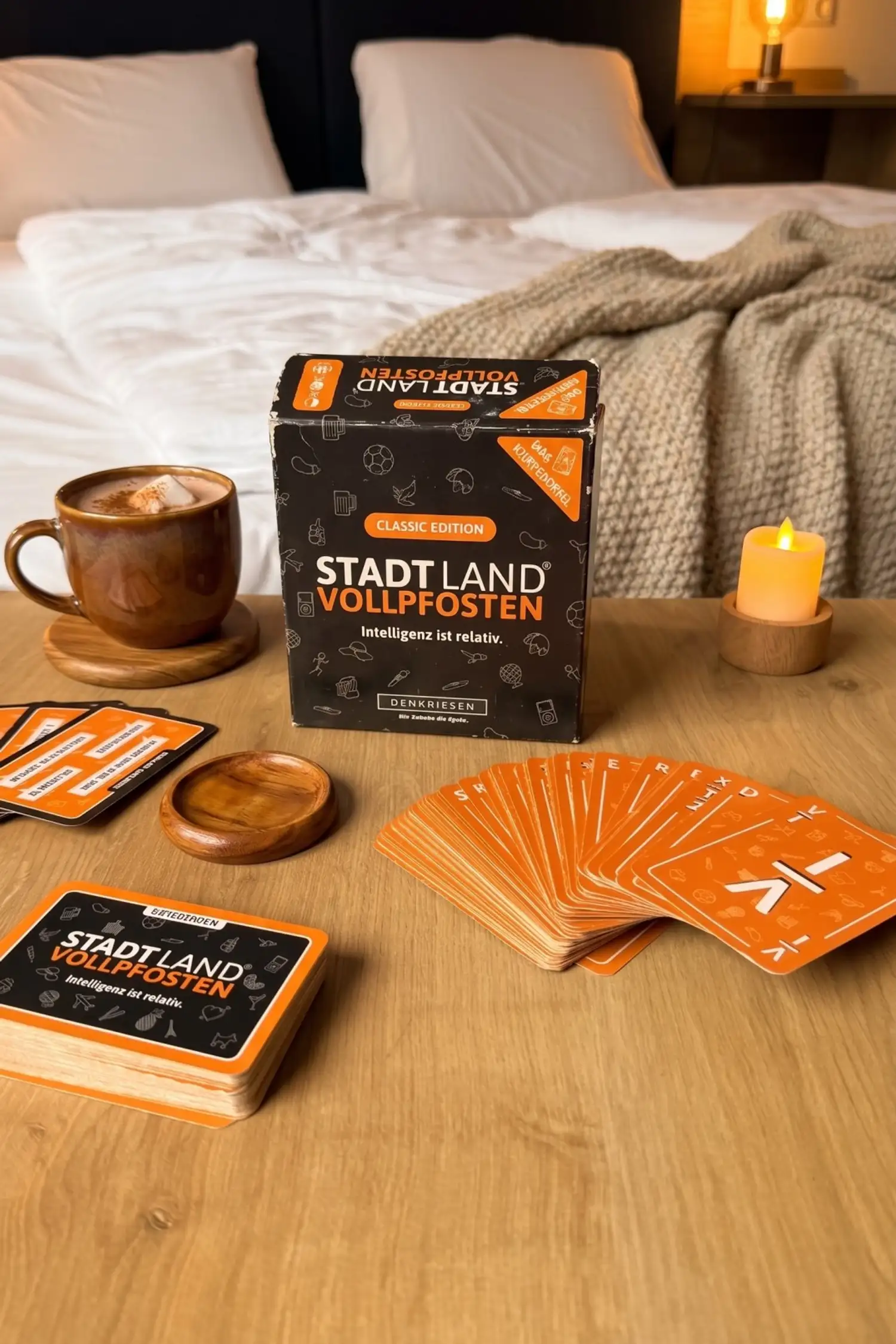 Stadt Land Vollpfosten - Classic Edition - Intelligence is relative