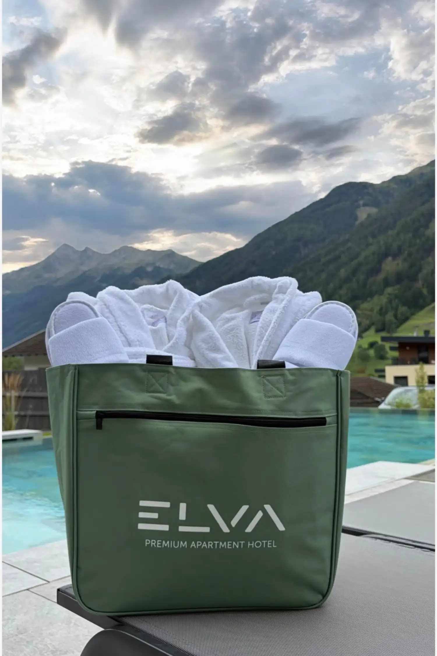 ELVA Spa-Tasche