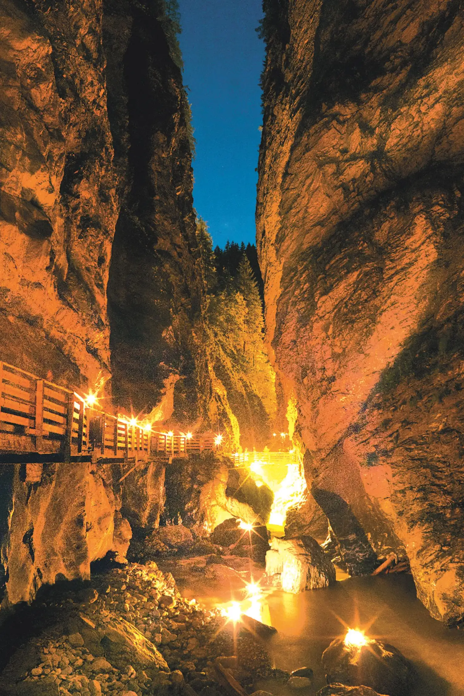 Gorge cloud | 150 years Liechtenstein Gorge